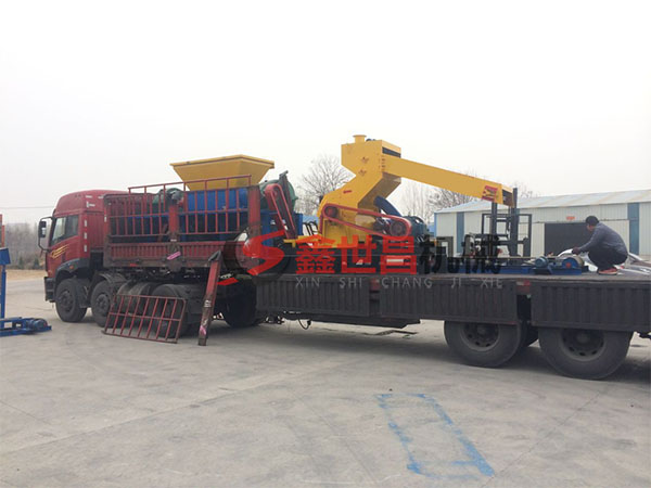 橡膠粉碎機裝車(chē)